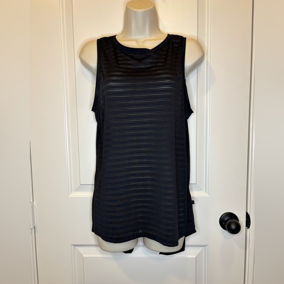 Lululemon Meet Halfway Tank - Picture 4 of 6